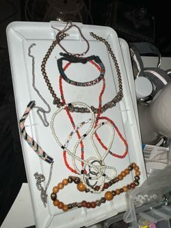 Beads/ beaded jewelry