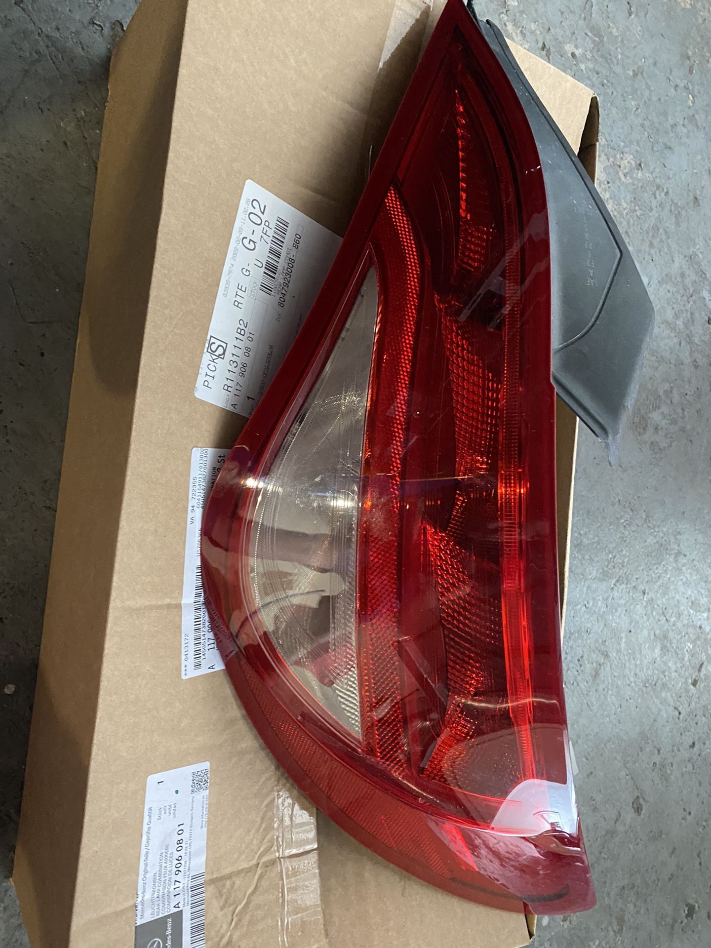 2014 Mercedes Benz CLA250 RH Tail Light 