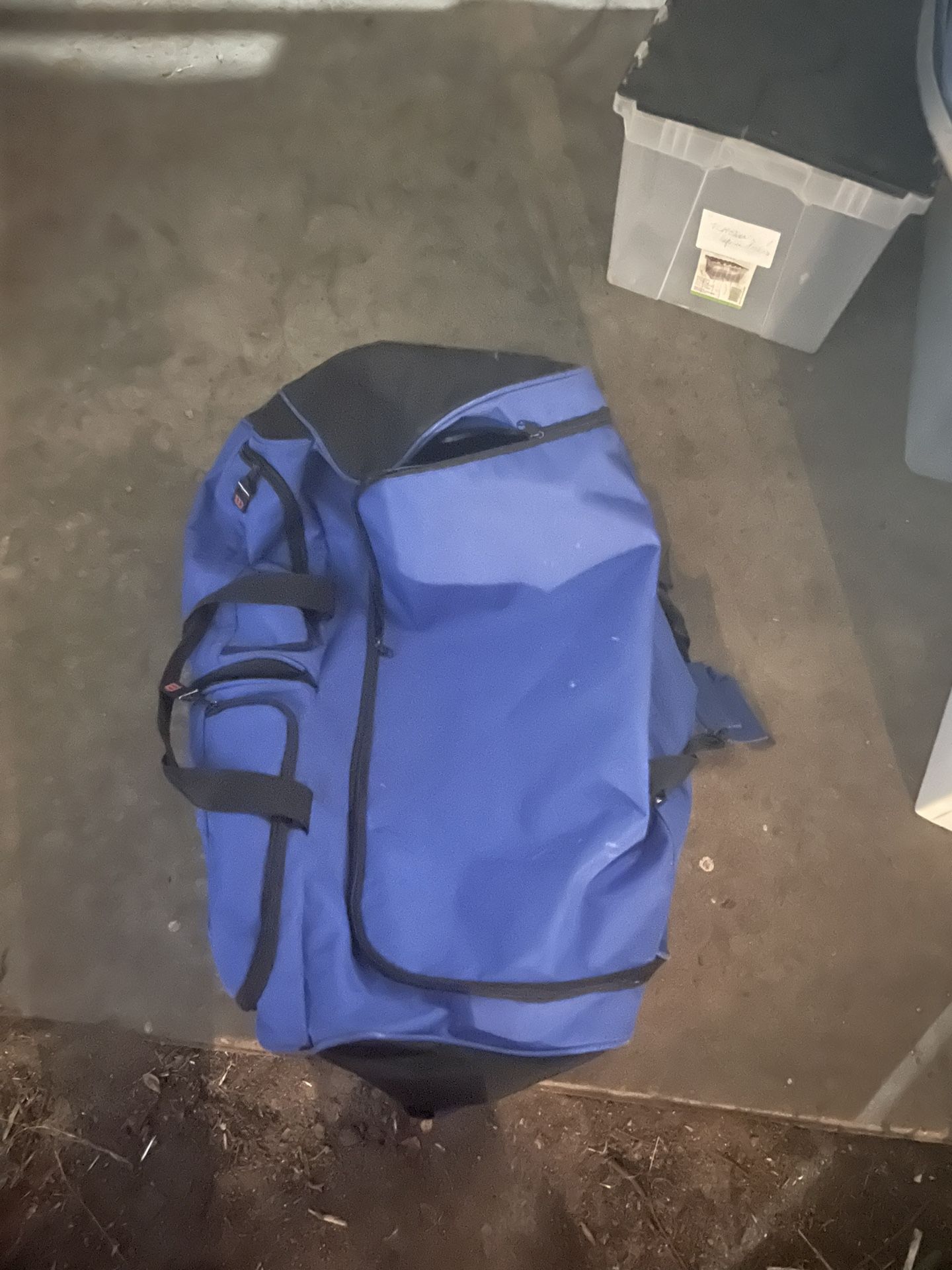 Suit Cases And Tote Bags