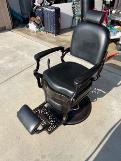Barber chair