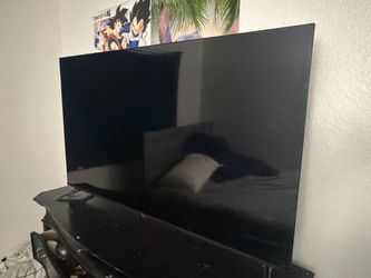 65 in LG Smart 4k tv (2025)