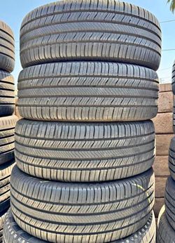 🎃 225 65 17 Michelin Tires Con 80% de Vida Las 4