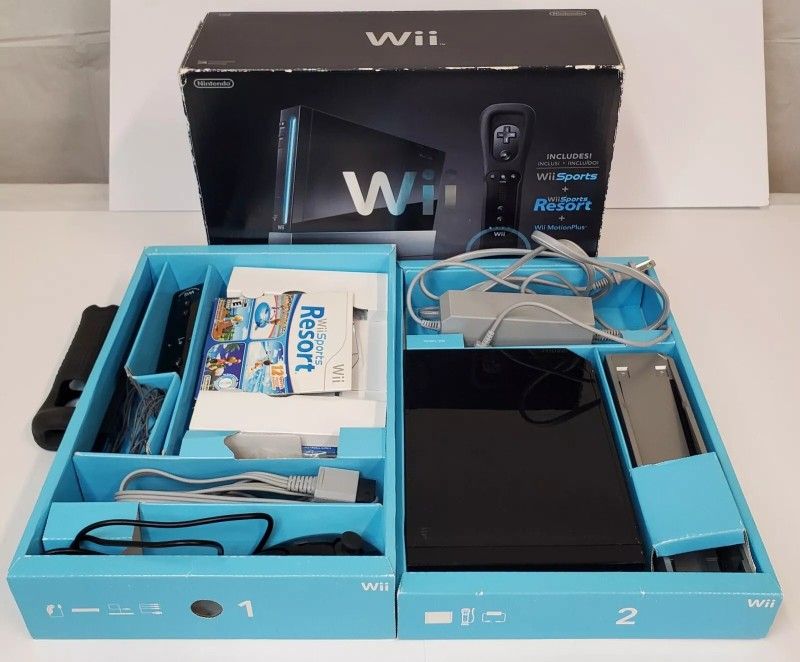Nintendo Wii Black Console RVL 001 USA Complete Box, Games