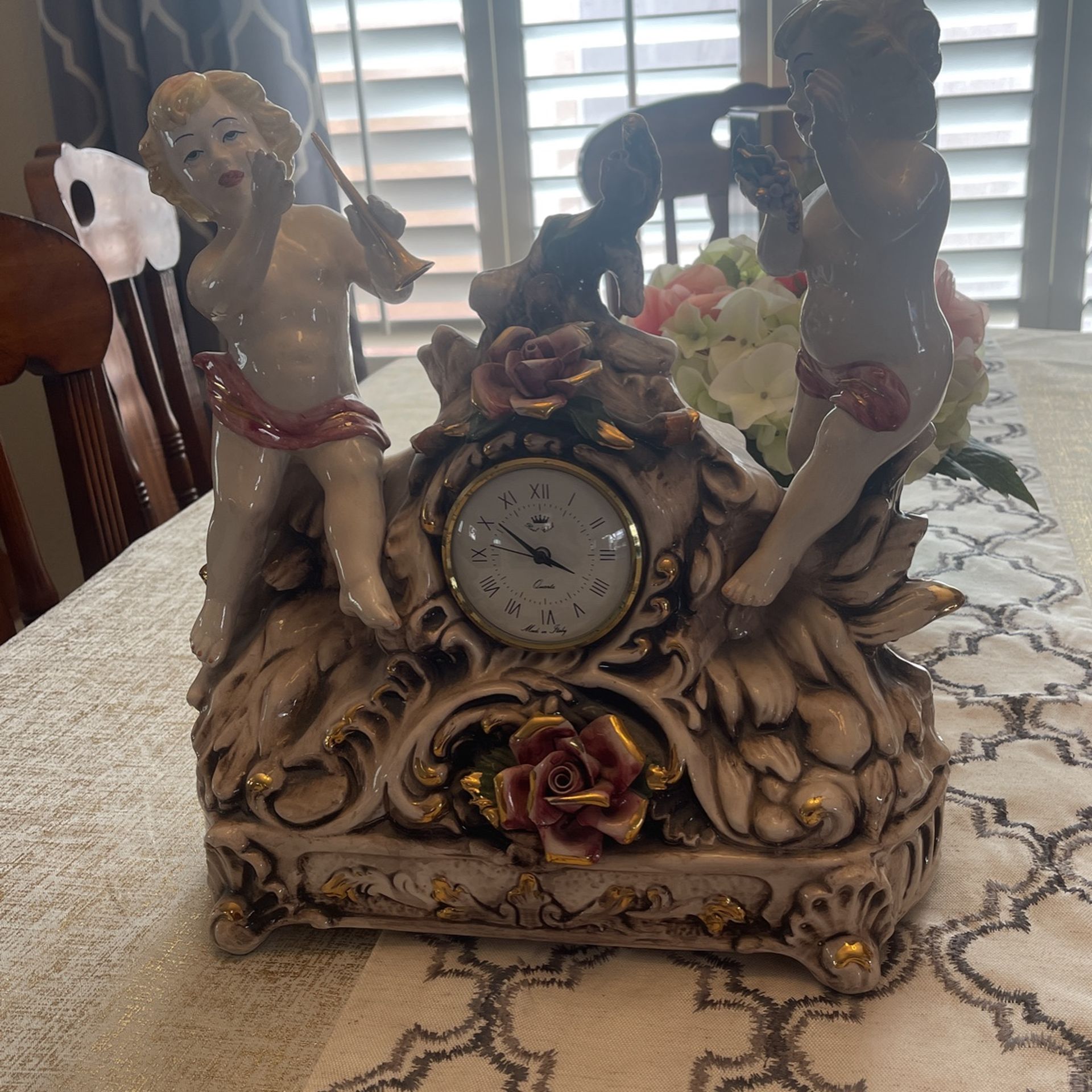 Capodiamonte Cherub Clock 