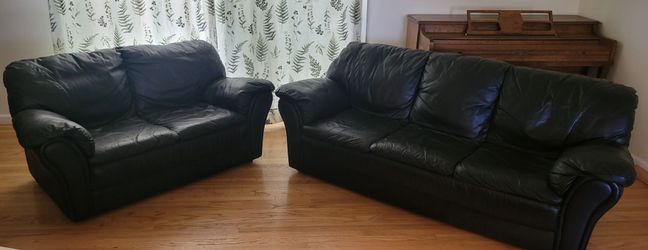 Black Leather Sofa & Loveseat Set – Great Condition