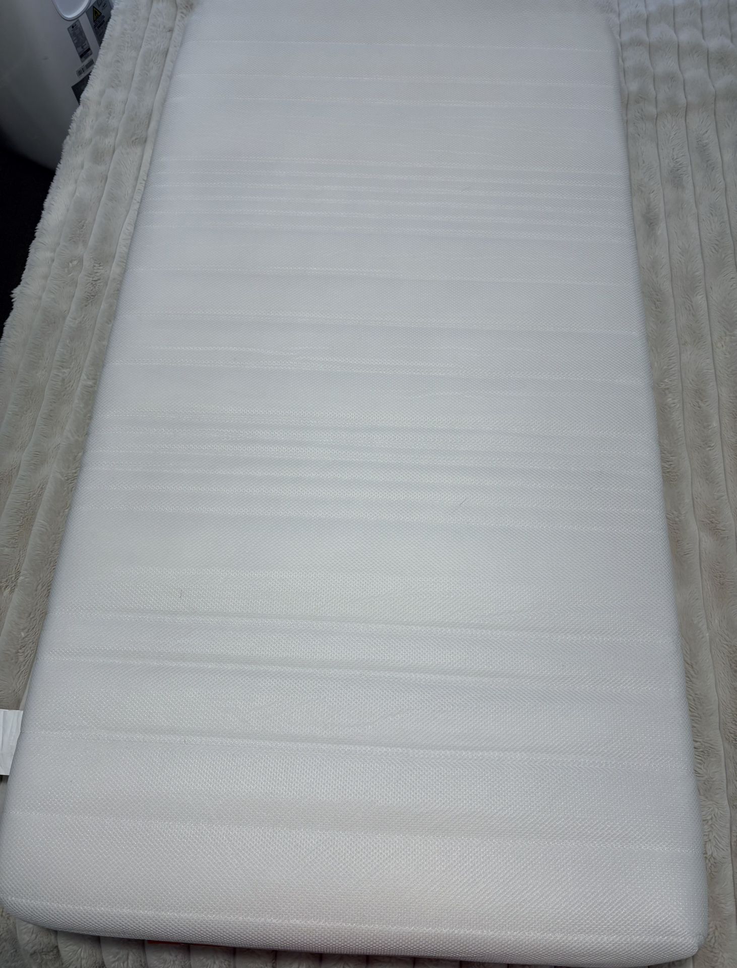 Dourix Crib Mattress Never Used