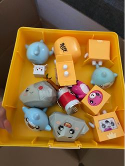 Lanky box figurines and random plushies