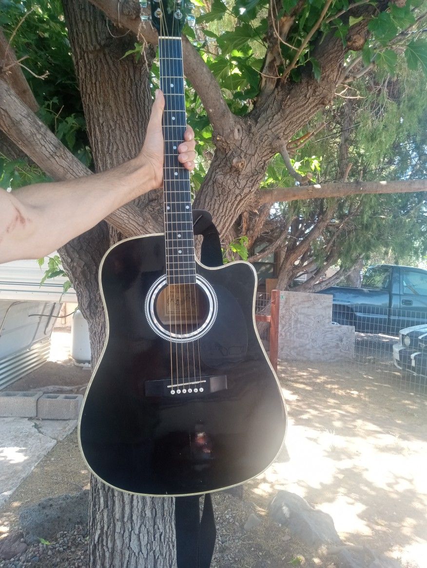Acoustic Electric - Dreadnought - American Legacy, Masterclass Cutaway Guitar, Black, Super-gloss