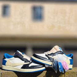 TRAVIS SCOTT X JORDAN 1 LOW FRAGMENT