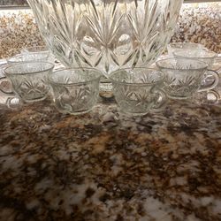 Vintage Glass Punch Bowl With 8 Glasses And Ladel 