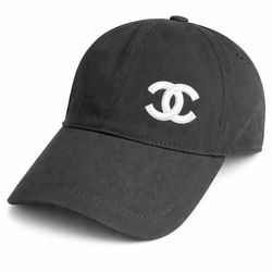 Black baseball cap