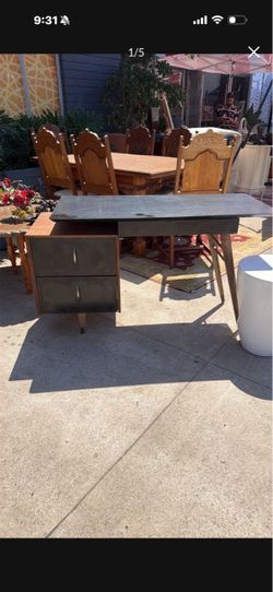 Mid Century Rare find Awesome design Desk 50 wide 20 deep 29 tall