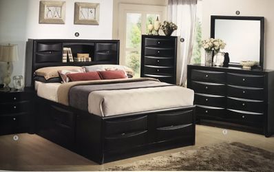 Queen Bedroom Set