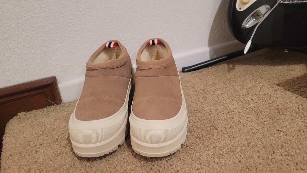 Hunter Askern Women's Size 9 Short Slip On Platform Brown Suede Snow Boots