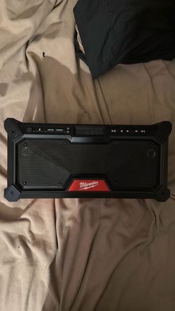 Milwaukee boom box speaker