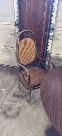 Table and 2 chairs