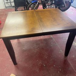 Dining Room Table 