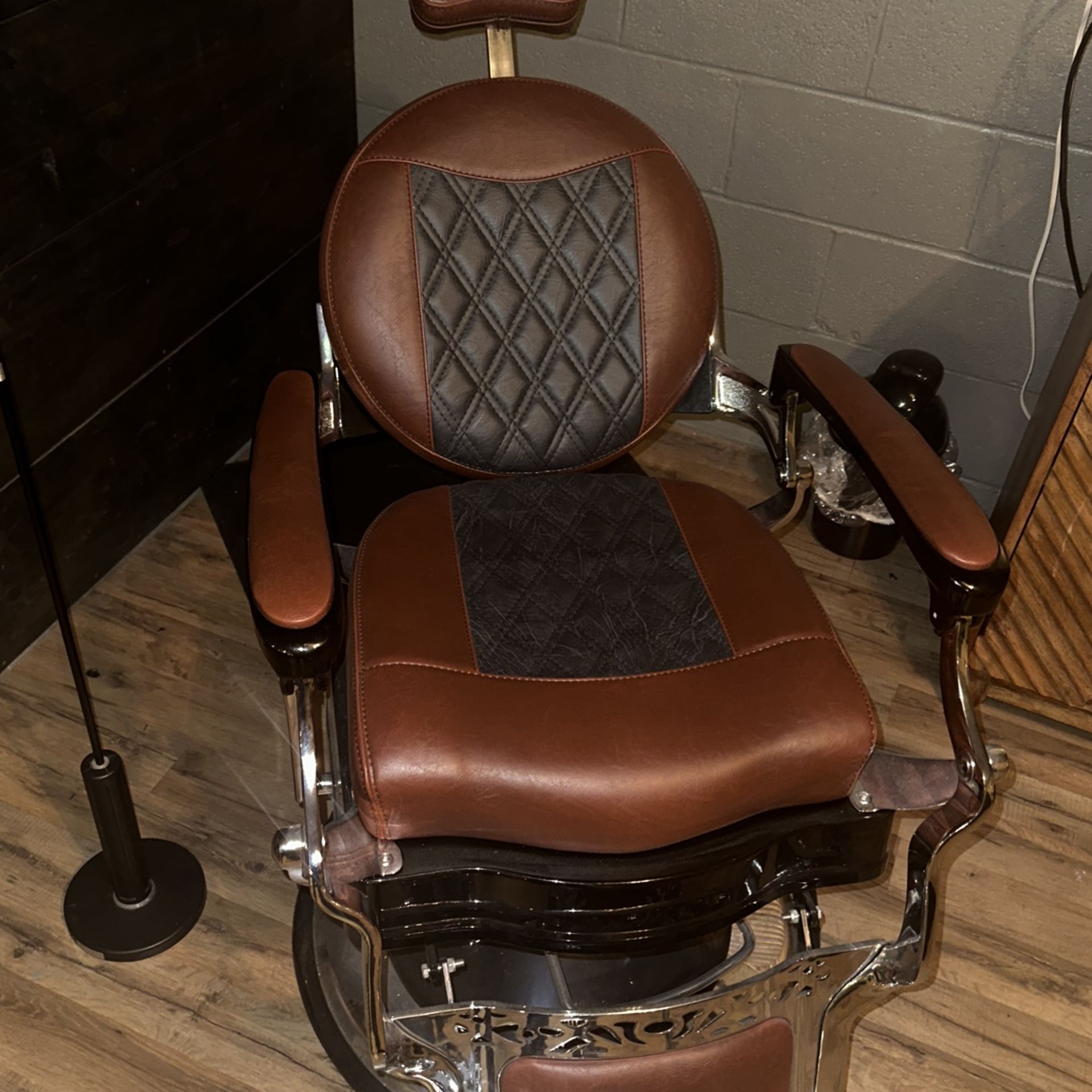 New Barber Chair 