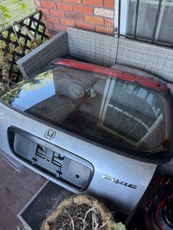 Civic Hatchback Glass