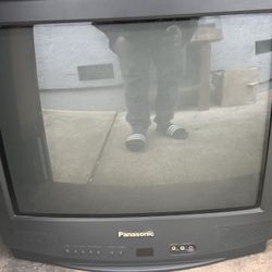 Panasonic 20” CRT Tv 