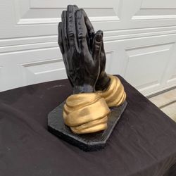 Praying Hands Statue