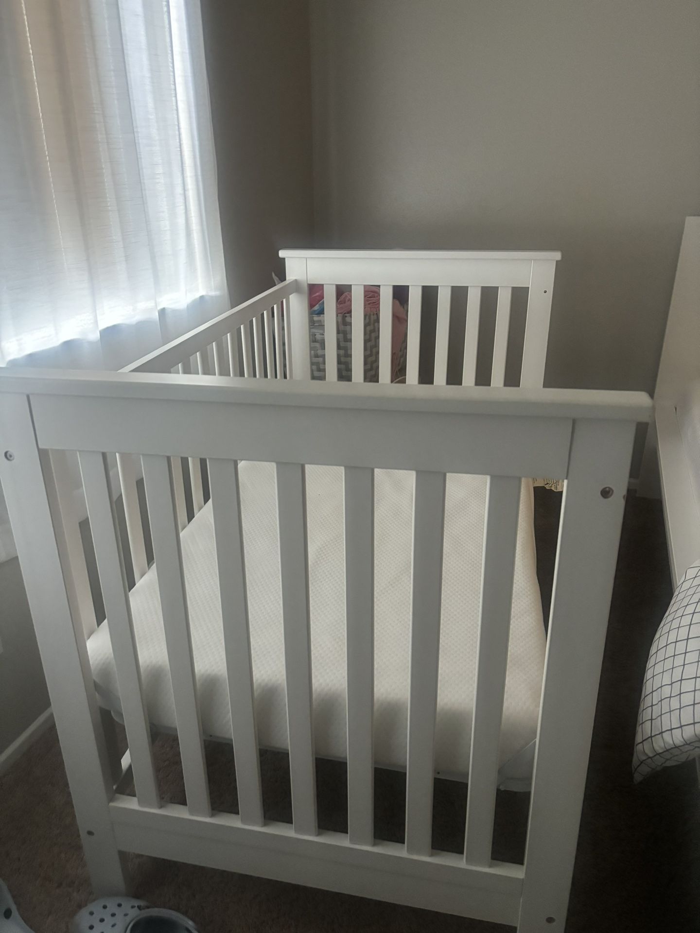 Toddler Crib And bed In 1