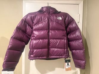 NWT Womens The North Face Retro Nuptse 2000 Cropped 700-Down Jacket - Purple, W-Med