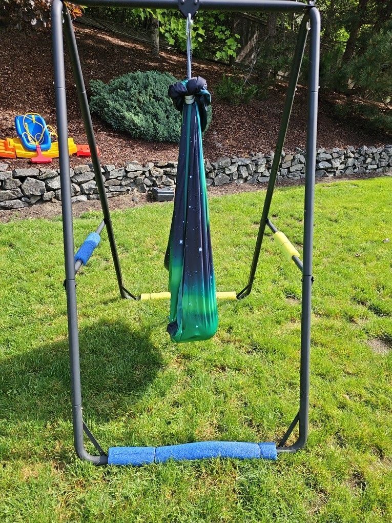 Swing Frame
