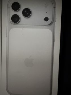 Apple iPhone 17 Pro Max Silver New Sealed Unlocked