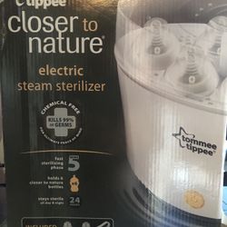 tommee tippee