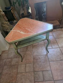 Mable top side table