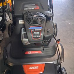 Máquinas de 30 in  marca echo y dewalt