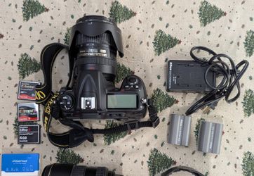 Nikon D300 DSLR Camera Bundle – Lens, Accessories & Original Box