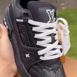  Louis Vuitton Shoes