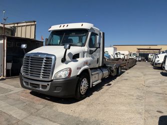 2020 FREIGHTLINER CASCADIA
