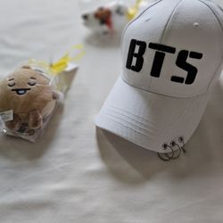 BTS CAP W/ 3 RINGS 