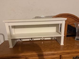 High quality wooden shelves and key chains like new bought from laws asking $20 OBO