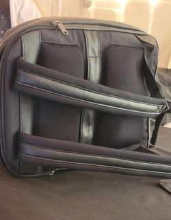 Samsonite Classic Leather Laptop Backpack Black New