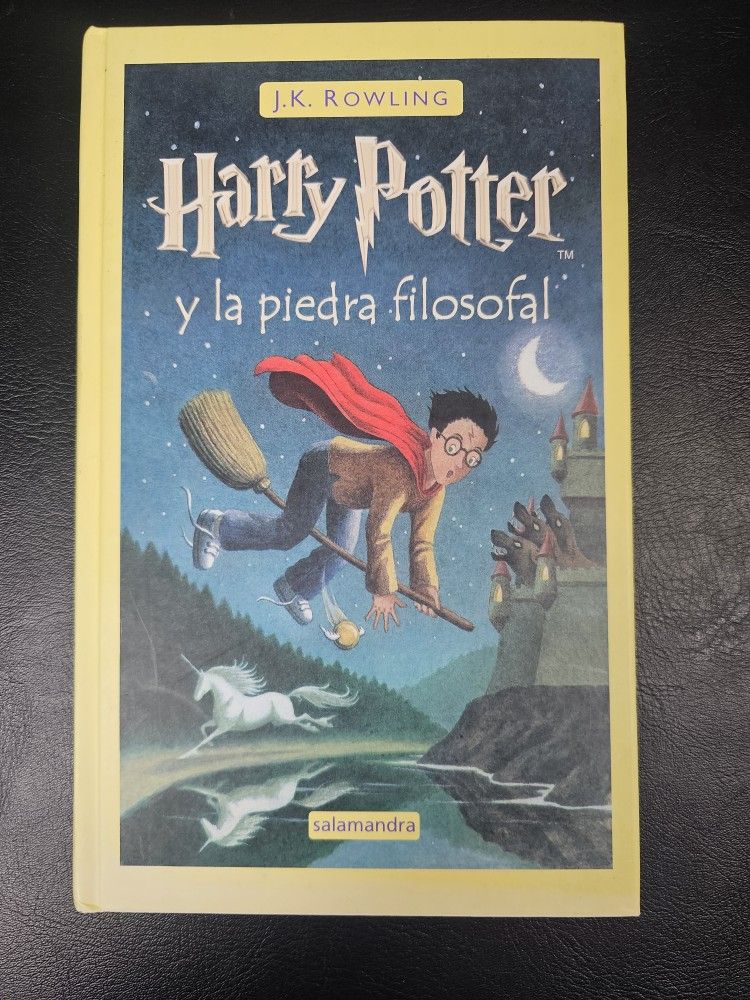 Harry Potter y la Piedra Filosofal (Sorcerer's Stone Spanish Edition) by Rowling, J. K.