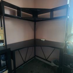 Corner Desk With Hutch