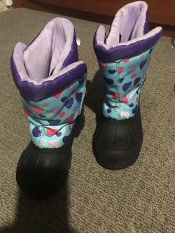 Girls winter boots