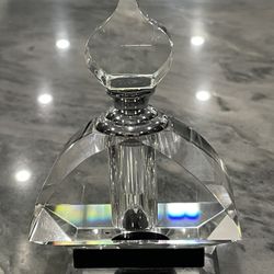 Crystal Perfume Bottle – Excellent Condition