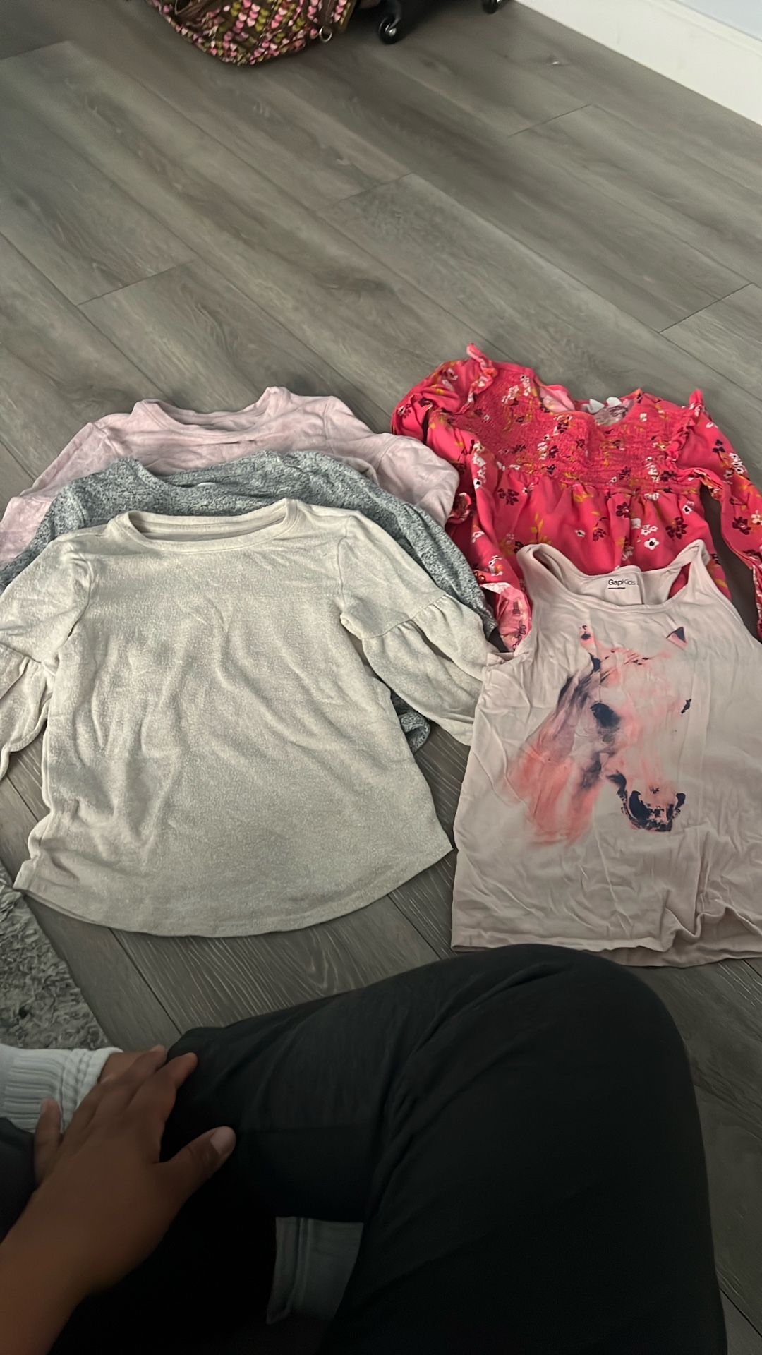 Gap Bundle Girls