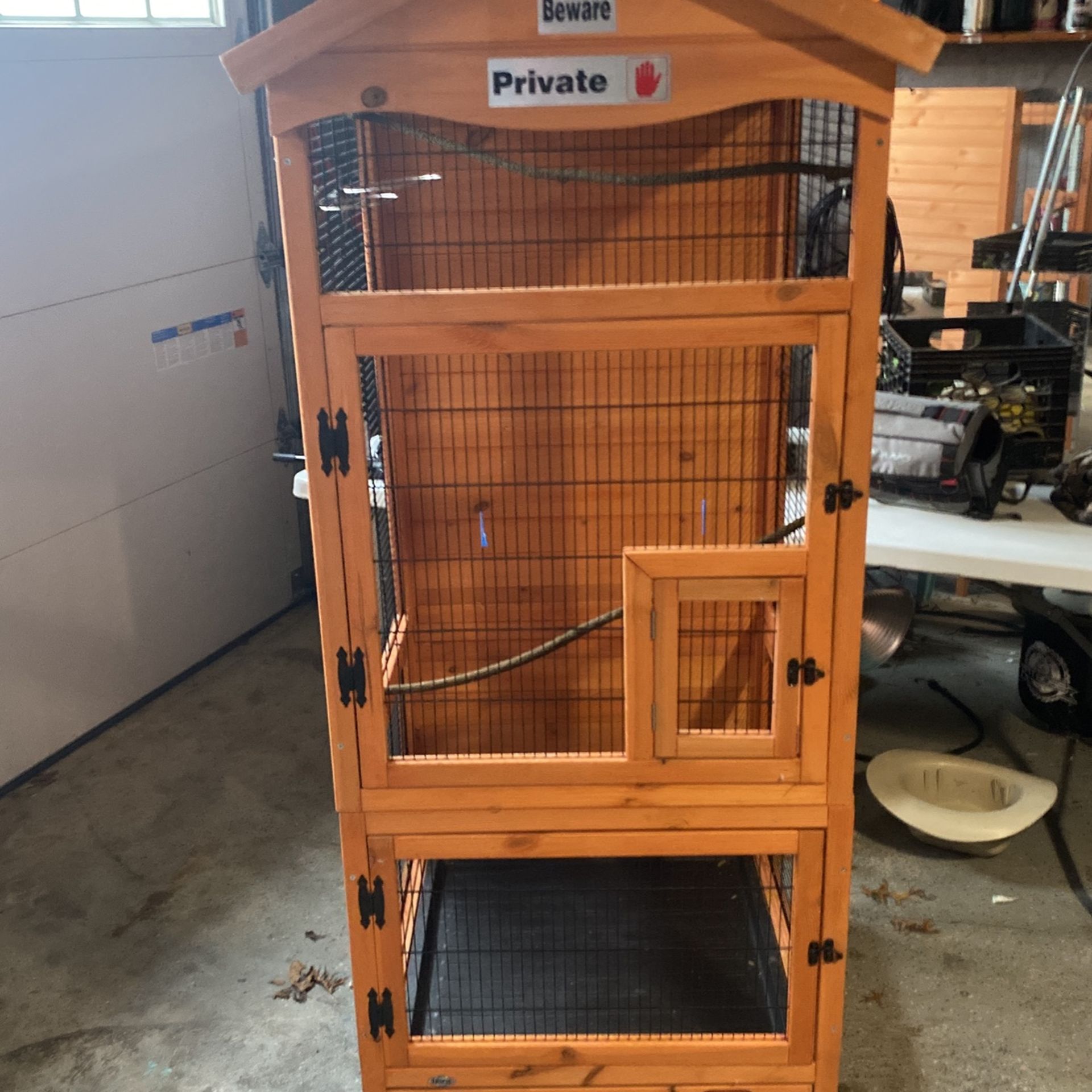 Very Nice Bird Cage