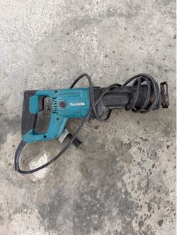 Makita recipe saw