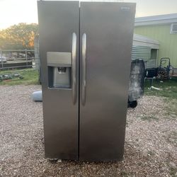 Frigidaire Double Door