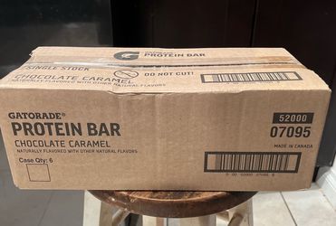 Sealed case of 6 Gatorade protein bars chocolate caramel 20g protein