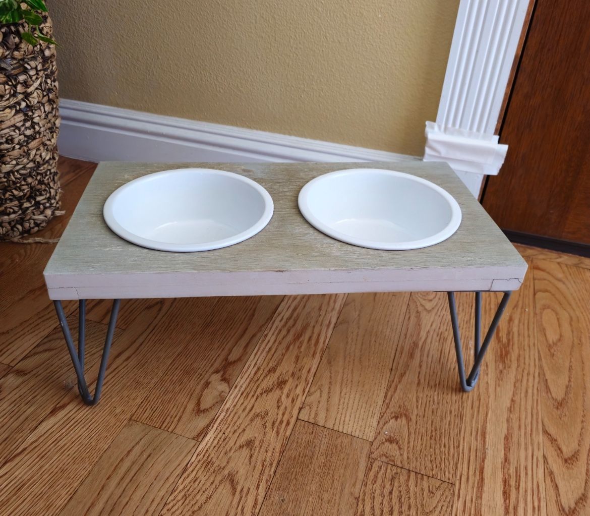 Ceramic Dog Dish Bowls W Stand