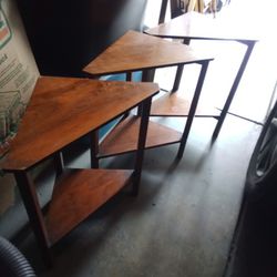 Small Corner End Tables. $13.00 Each 