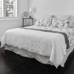 King Size Bed With Articulated Frame 